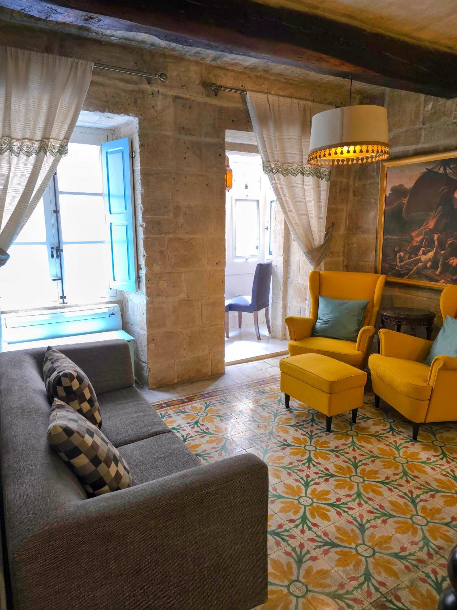 The G-house Valletta